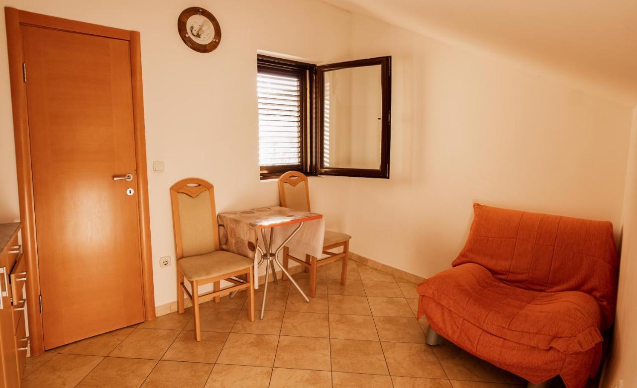 Apartments And Rooms Marija Budva Eksteriør bilde
