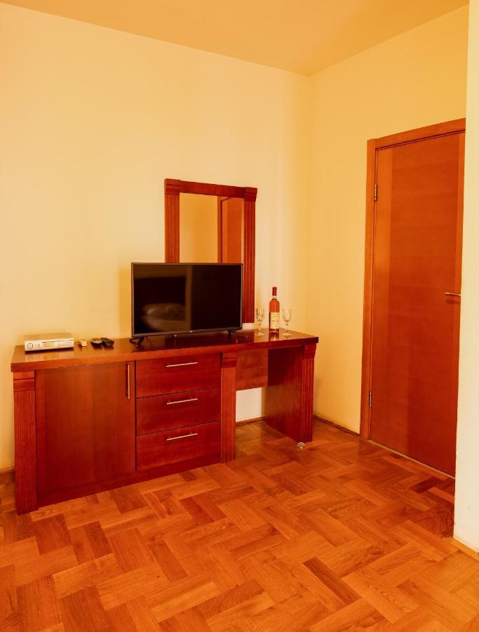 Apartments And Rooms Marija Budva Eksteriør bilde