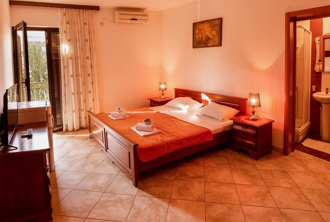 Apartments And Rooms Marija Budva Eksteriør bilde