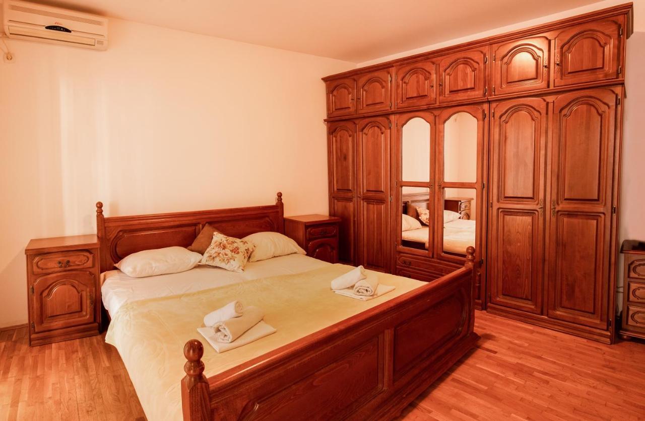 Apartments And Rooms Marija Budva Eksteriør bilde