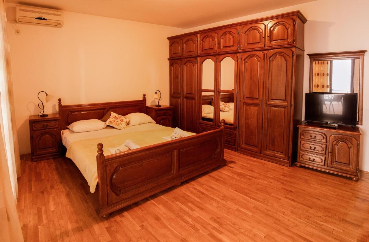 Apartments And Rooms Marija Budva Eksteriør bilde
