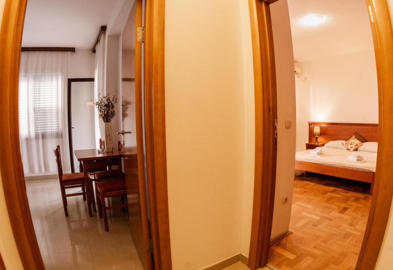 Apartments And Rooms Marija Budva Eksteriør bilde