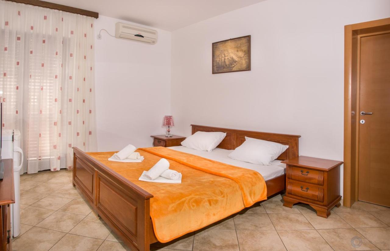 Apartments And Rooms Marija Budva Eksteriør bilde