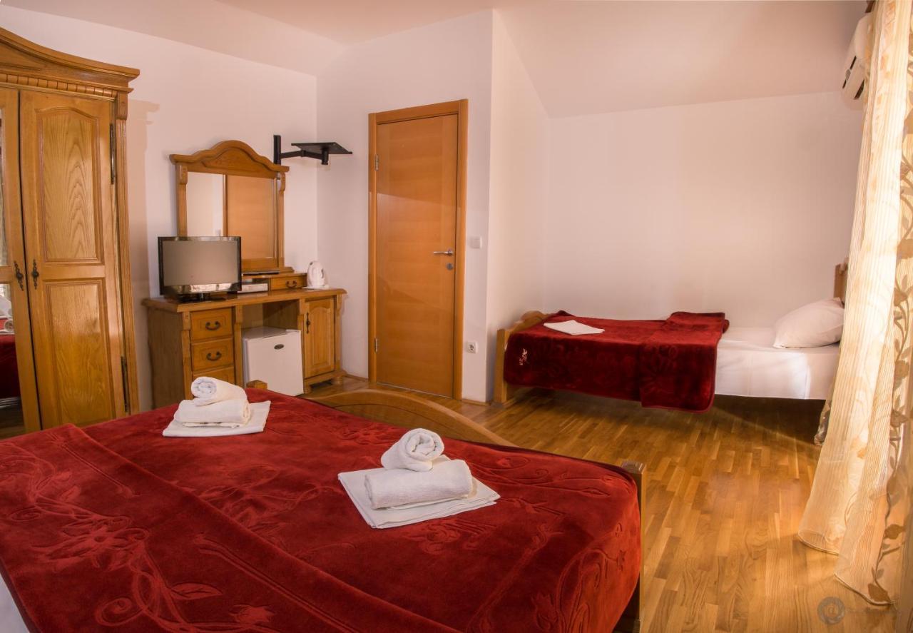 Apartments And Rooms Marija Budva Eksteriør bilde